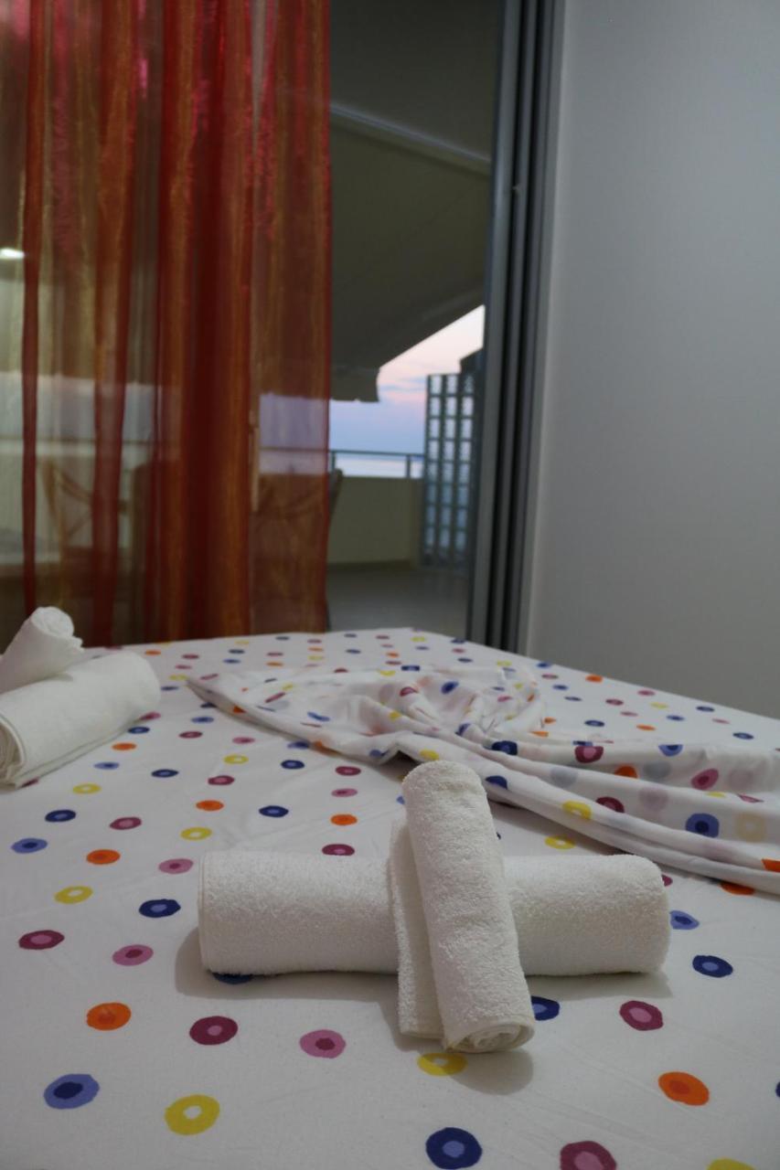 St Beach House Apartment Vlore Ngoại thất bức ảnh