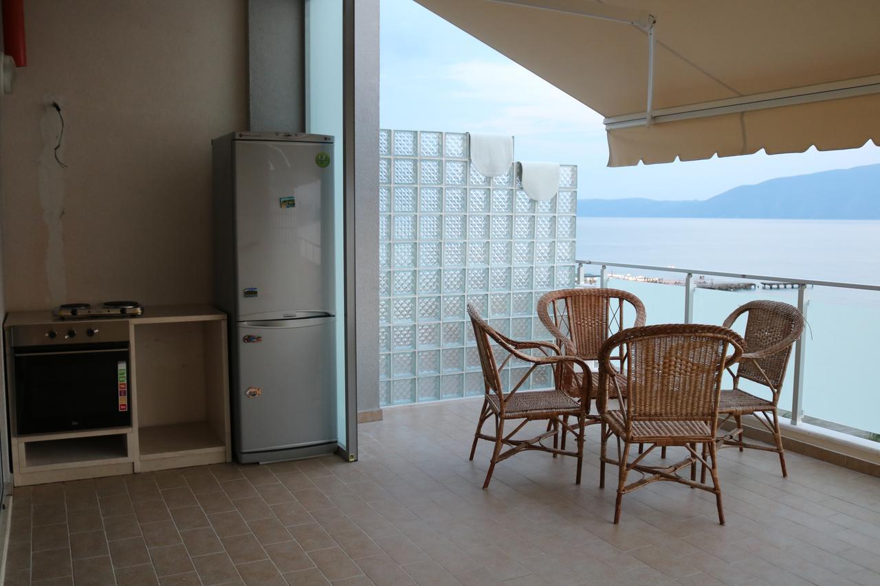 St Beach House Apartment Vlore Ngoại thất bức ảnh